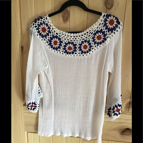 Crocheted Top - Picture 3 of 3